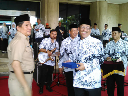 Pencarian PGRI Pulau Morotai - Persatuan Guru Republik Indonesia Cabang Pulau Morotai